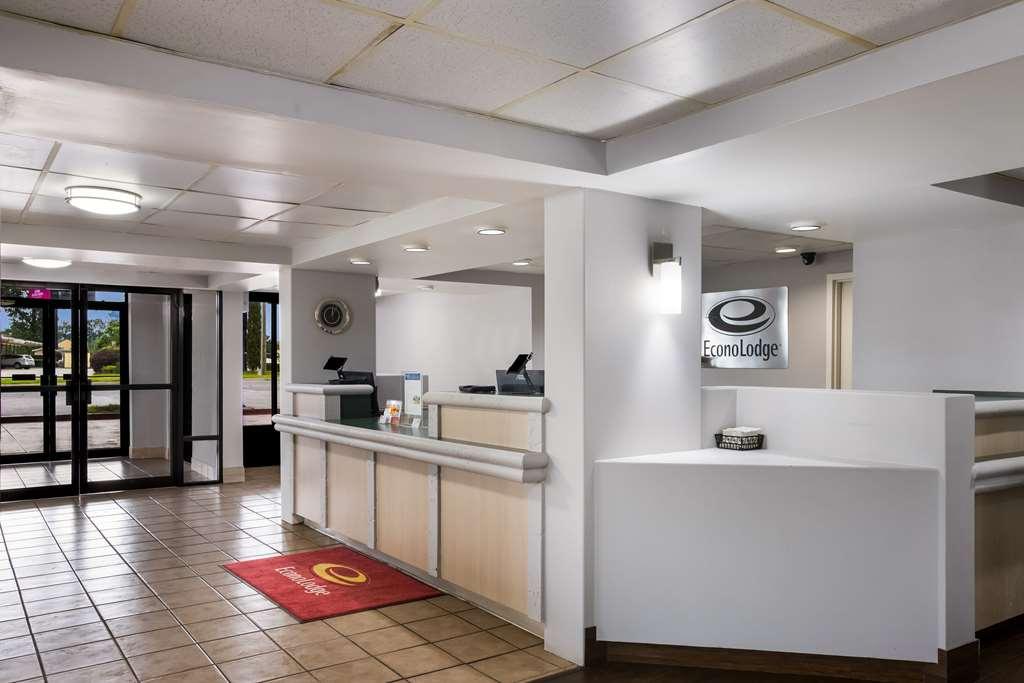 Econo Lodge Georgetown Beltér fotó