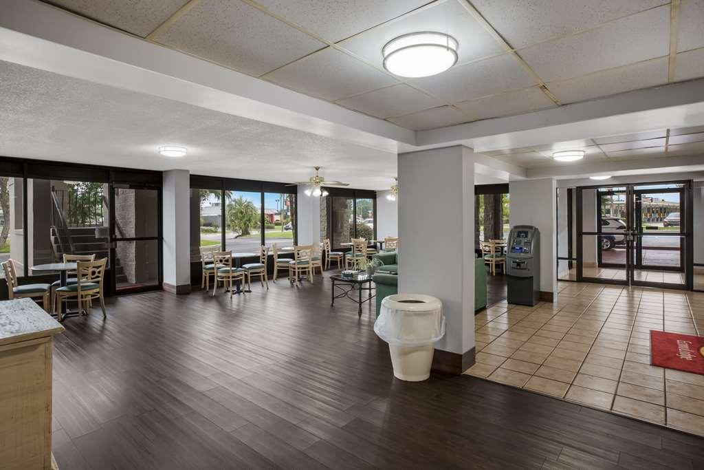 Econo Lodge Georgetown Beltér fotó